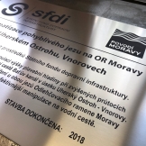 nerezové firemní cedule