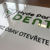 cedule z plexiskla