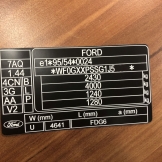 výrobní štítek  na automobil ford