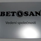 dvouvrstvý plast cedule imitace kovu